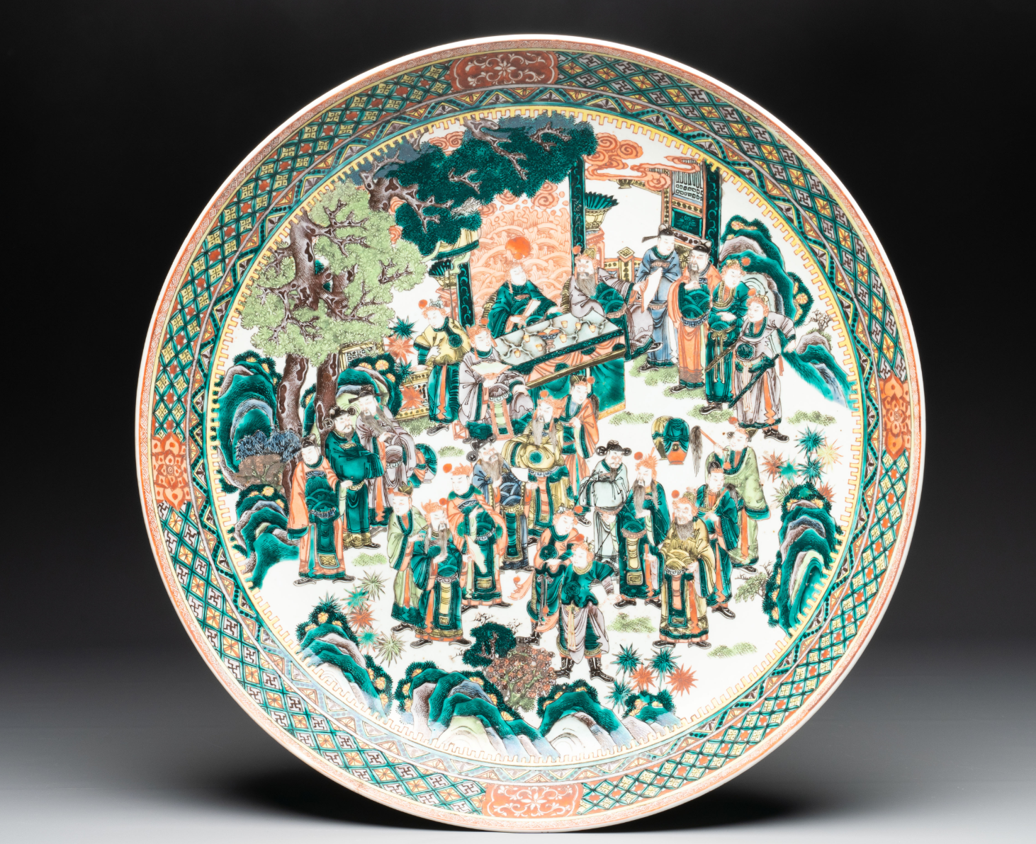 A chinese decorative plate ( only for decoration)