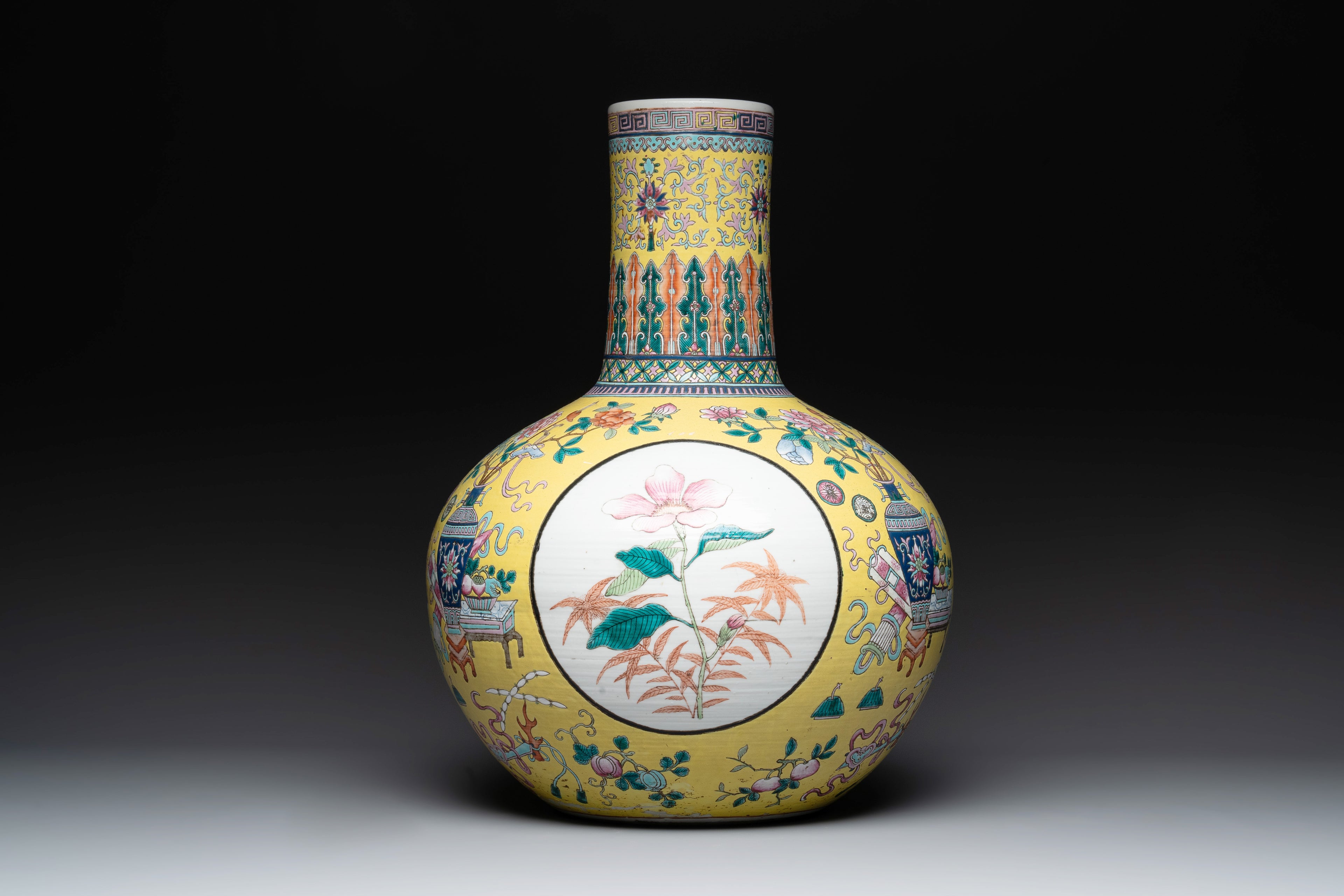 A Chinese modern decorative famille rose vase